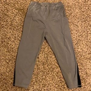 All in motion workout capris